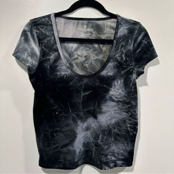 American Eagle Outfitters Tops - American Eagle Women’s Velvet T-Shirt - Black Tie Dye, Size Small